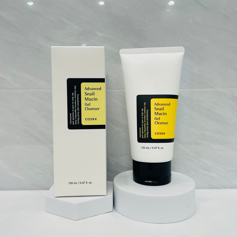 Snail Serum Essence, Original Liquid, Deep Hydrating and Moisturizing Face Essence for Glowing Skin Care Routine